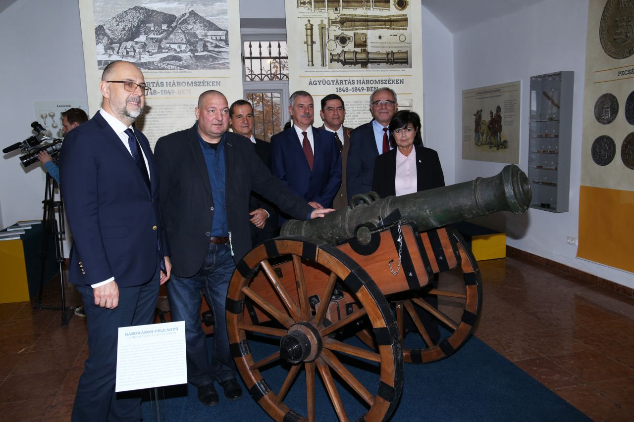 Budapesten a székely `48-as ereklye  - A nemzet fővárosában látható Gábor Áron rézágyúja